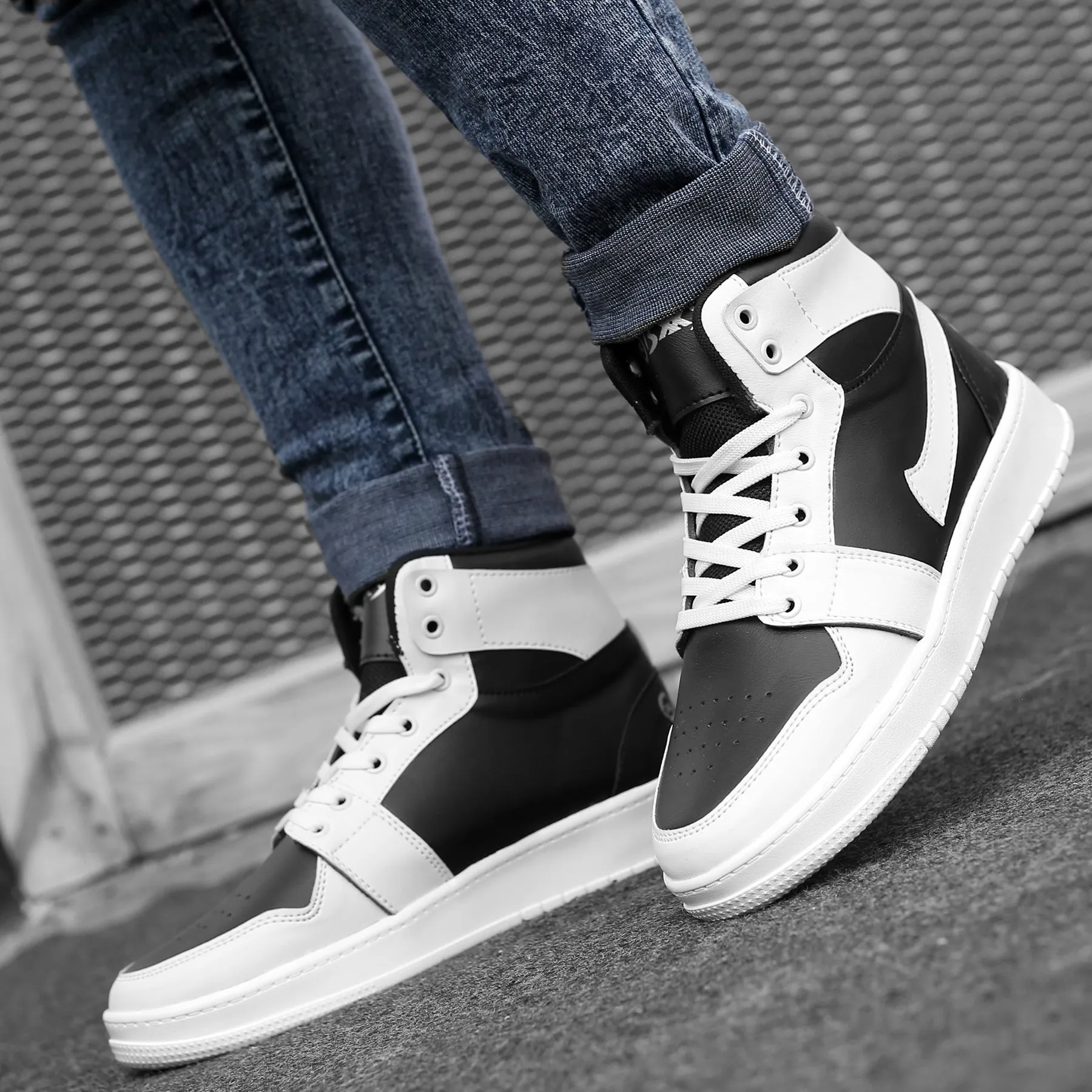 Bxxy's Men's Fashionable Lace-up Sports Shoes