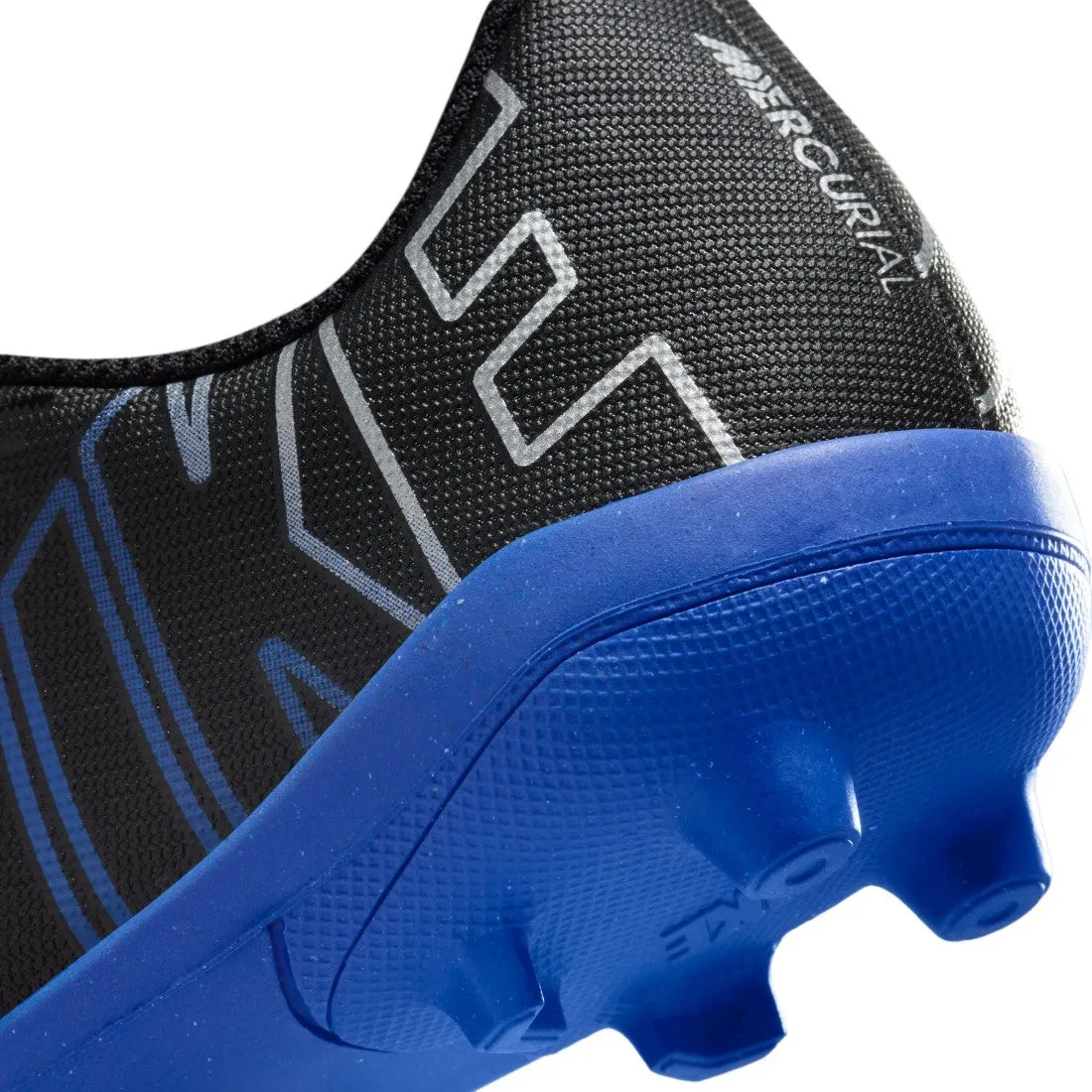 Jr Vapor 15 Club Mg Soccer Shoes