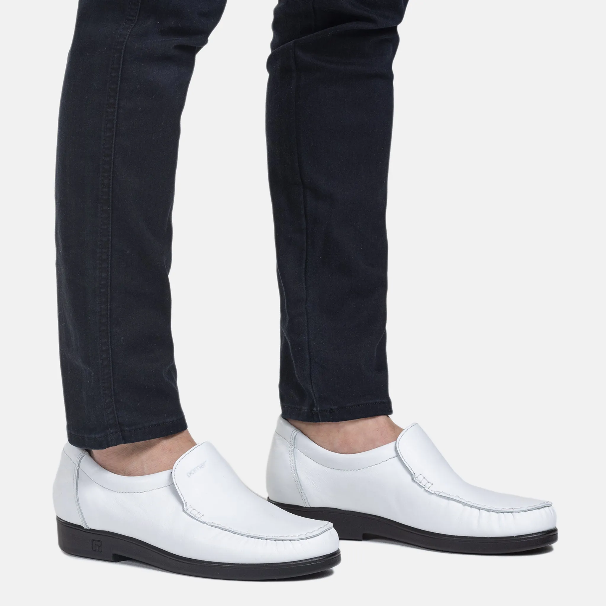 TOPI Men’s Limited-Edition loafers