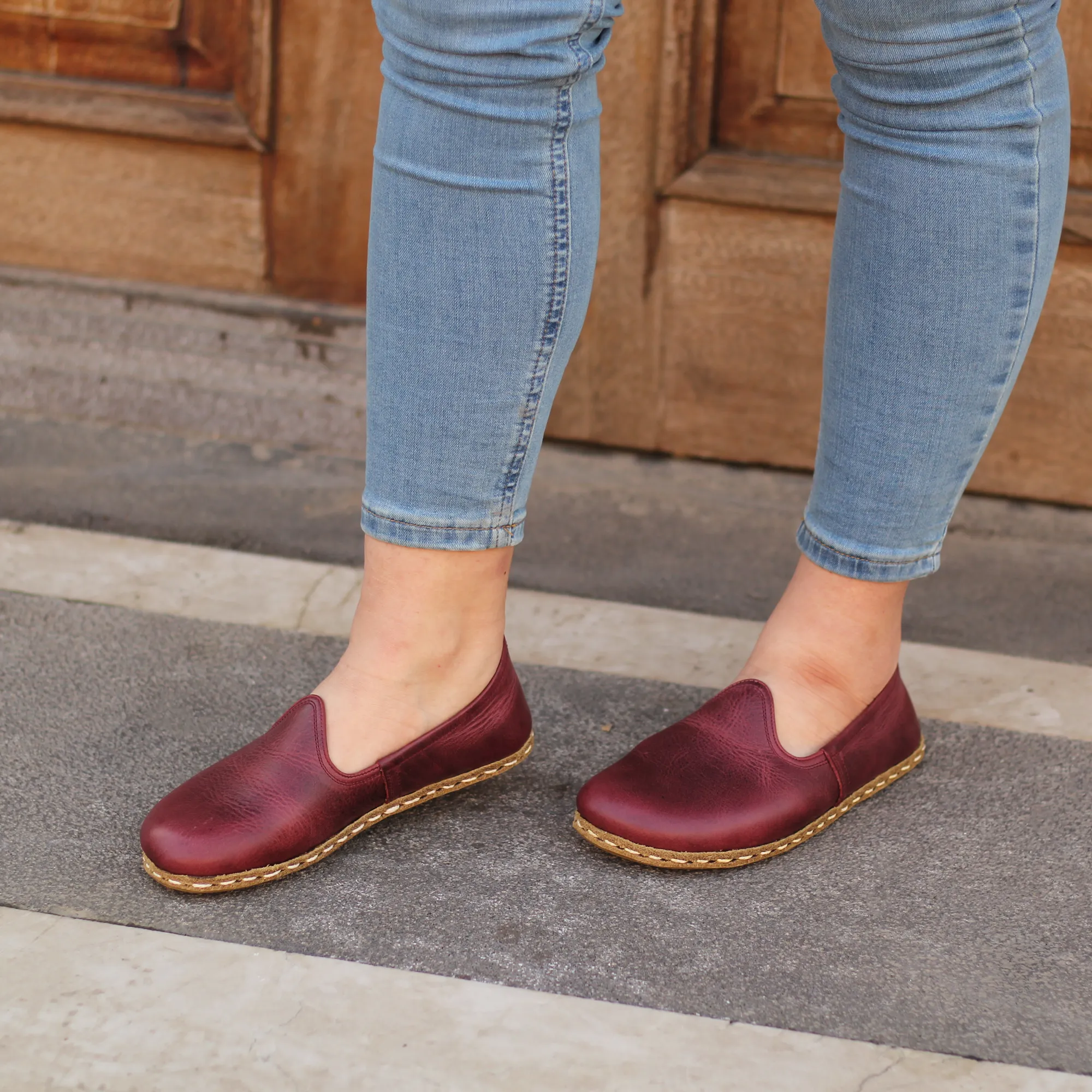 Women's Barefoot Grounding Shoes - Burgundy