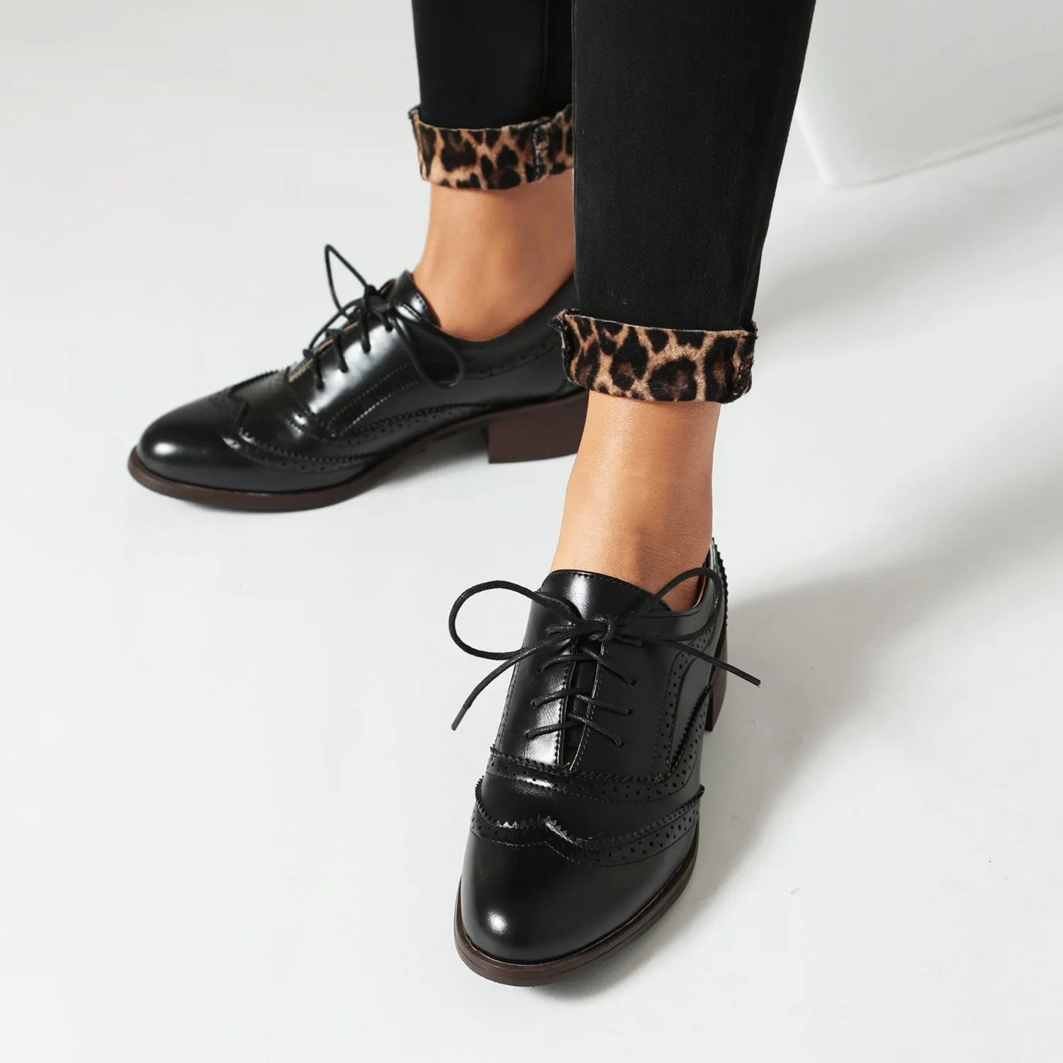 Women's Chunky Heel Block Lace Up Oxford Shoes